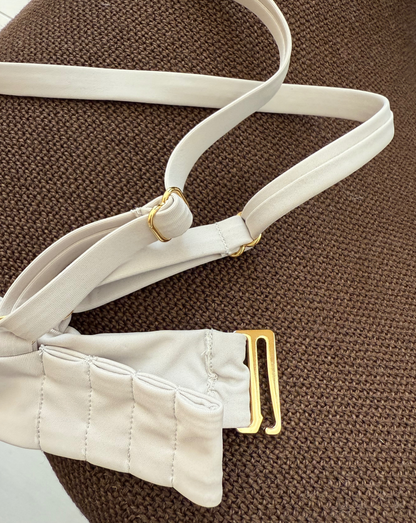 Bold top - White pepper